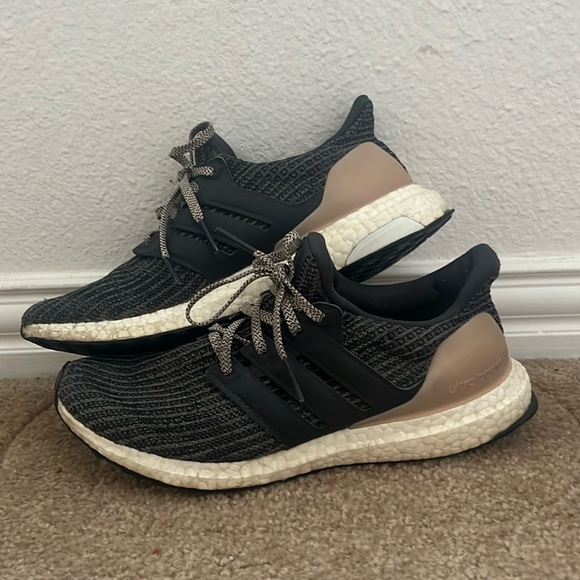 adidas Shoes - Women’s Adidas Ultraboost